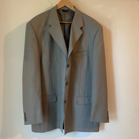 Nick Hilton Suit Set